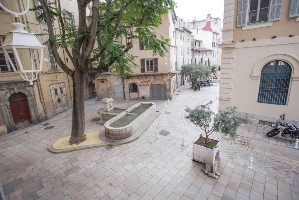 Gregbnb - Centre Ancien - T2 Street Art - Wifi 土伦 外观 照片
